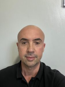 Dr. Marcelo V. T. Martins